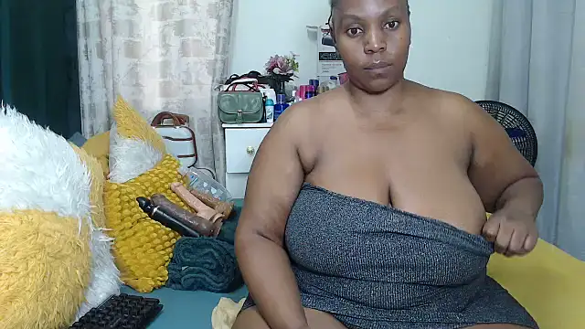 GaggingQueenxx online show from June 15, 1:22 pm