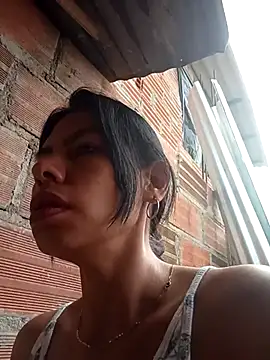 Snapshot of Alanagracia chatting on October 15, 12:30 pm Alanagracia online show from October 15, 12:30 pm