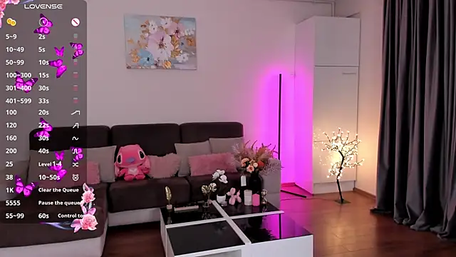 SweetAmeliaaa online show from June 29, 7:24 pm