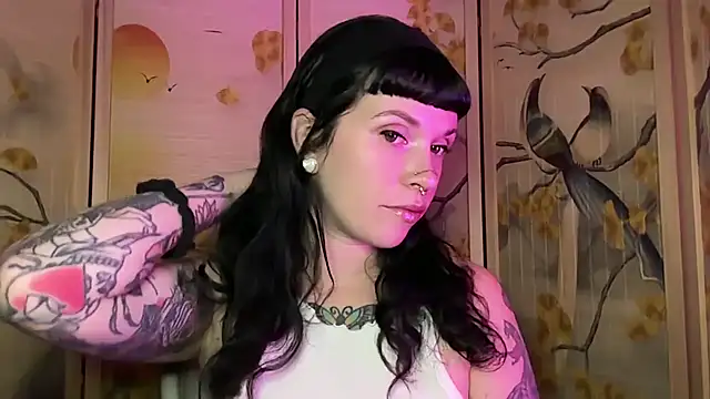 Marcelinegoddess online show from May 1, 3:32 am