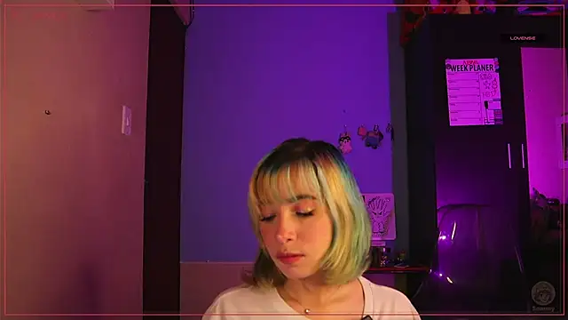 sammy  8 online show from May 12, 3:04 am