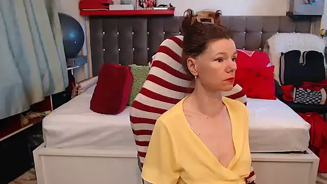 kellyterapy online show from April 28, 10:30 am