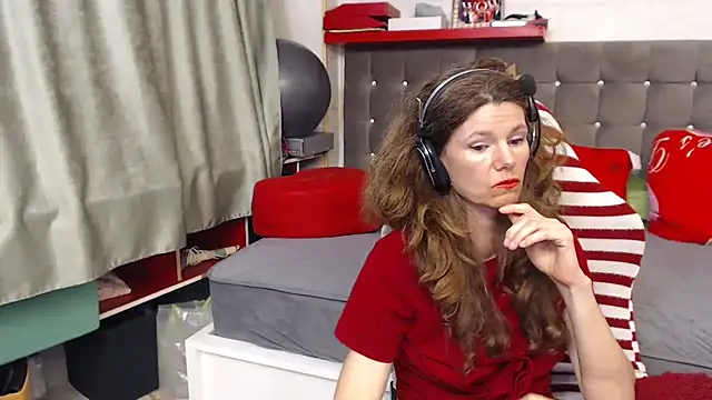 kellyterapy online show from May 2, 9:18 pm