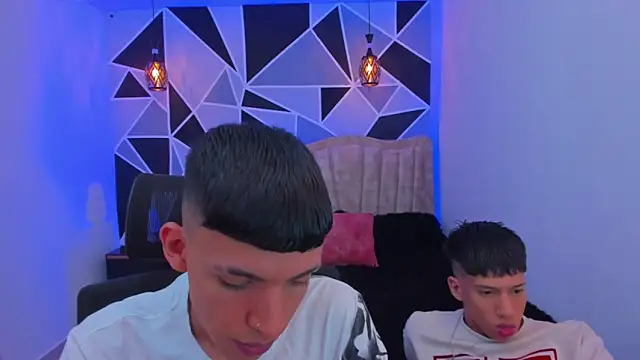 Juan Nd Steven online show from November 15, 4:35 am