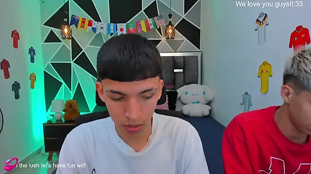 Juan Nd Steven online show from July 12, 9:04 pm