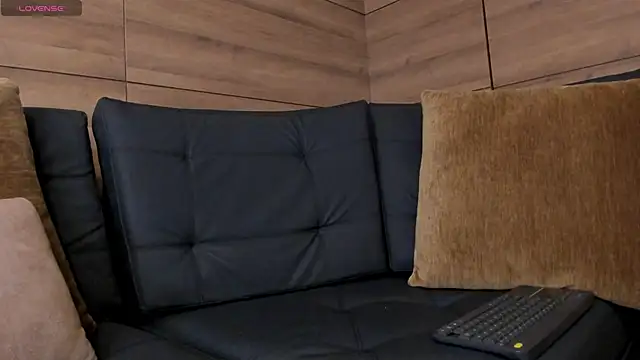 miah connor online show from March 18, 8:36 pm