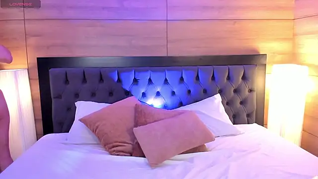 miah connor online show from March 7, 9:22 pm