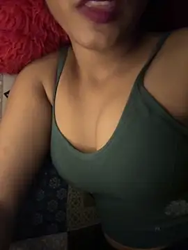 Hot Goldengirl online show from September 23, 9:02 pm