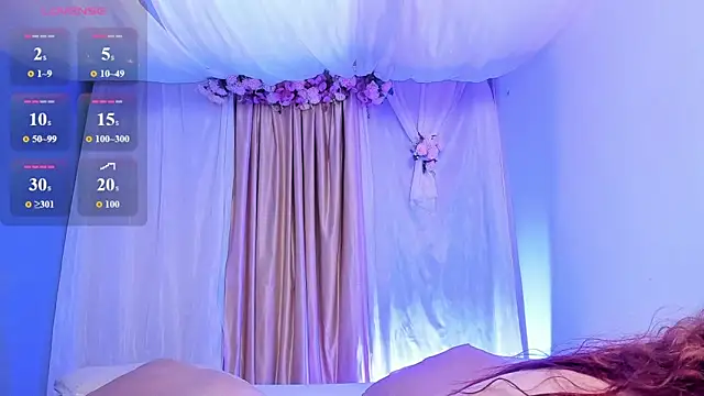 salomee star  online show from February 6, 7:28 pm