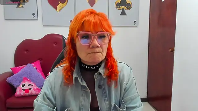 Salomeediaz  online show from March 9, 9:07 pm