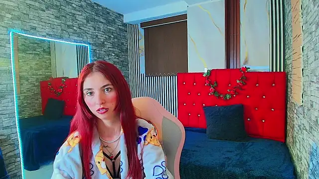 mildre303av online show from November 11, 8:39 pm