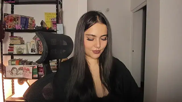 sol  angel online show from December 23, 2:37 am