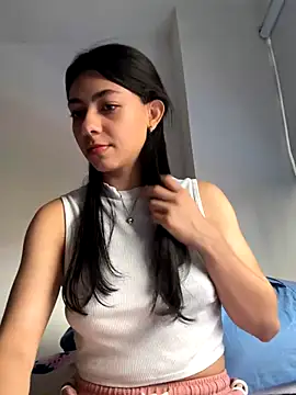 Liissa cute  online show from November 8, 9:20 pm