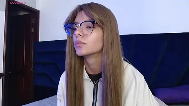 peyton golden1 online show from April 30, 3:34 am