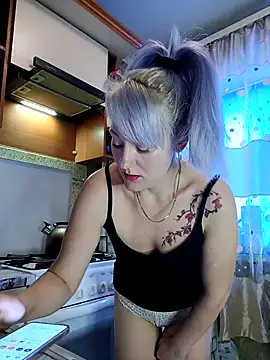 Tina Alev online show from March 11, 1:58 pm