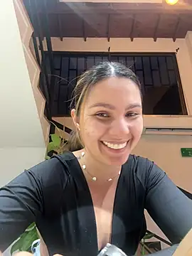 SofiaG  online show from March 16, 11:30 pm