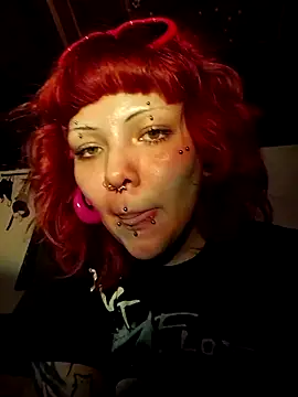 Sarah-Stoner online show from June 28, 3:46 am