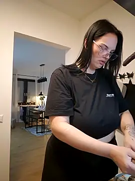 Jujuicy 97 online show from October 27, 4:24 pm