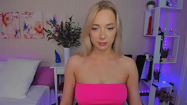MissLisaX online show from June 16, 10:05 am
