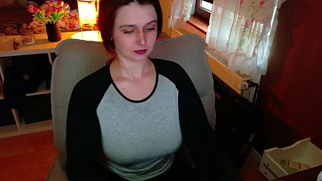 jenna-sxy19 online show from April 21, 12:01 pm