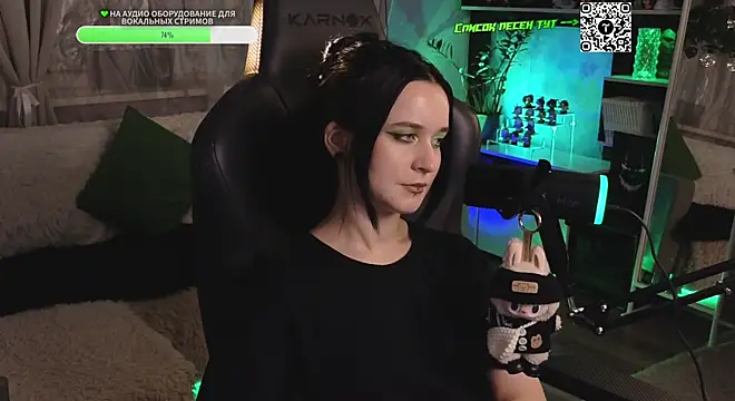 KiraLiLime online show from October 23, 1:33 am