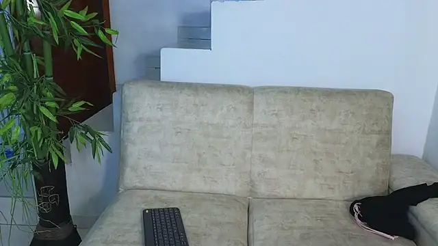 Lorenne Miller online show from October 28, 3:45 am