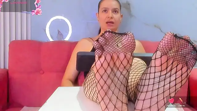 BridgetRodriguez online show from February 28, 1:32 pm