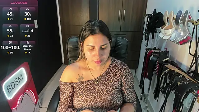 violet bdsmx online show from September 13, 9:34 pm