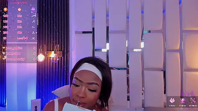 mia schwarz online show from October 14, 9:50 pm