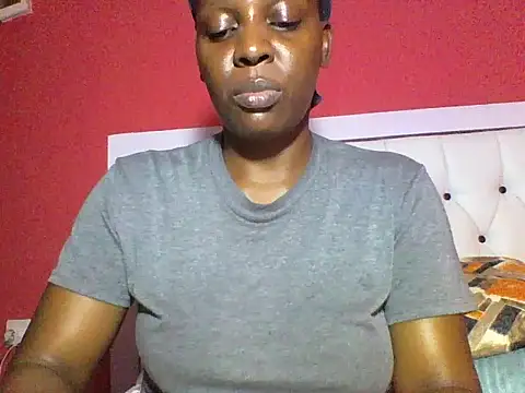 Snapshot of Sweeetie-p chatting on October 14, 6:10 pm Sweeetie-p online show from October 14, 6:10 pm