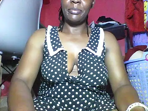 Snapshot of Sweeetie-p chatting on October 4, 5:17 pm Sweeetie-p online show from October 4, 5:17 pm
