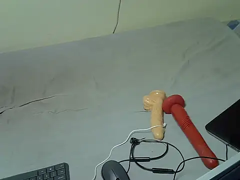 tight camila online show from March 11, 3:14 pm