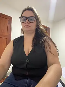 Im Amelia online show from February 5, 11:19 pm