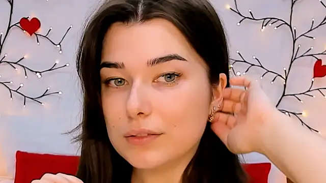  Sun Shy  online show from September 30, 8:24 pm