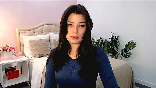  Sun Shy  online show from October 19, 9:11 am