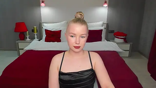 shy  lady online show from May 2, 6:33 pm