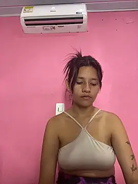 FerneyManti online show from November 5, 4:12 pm