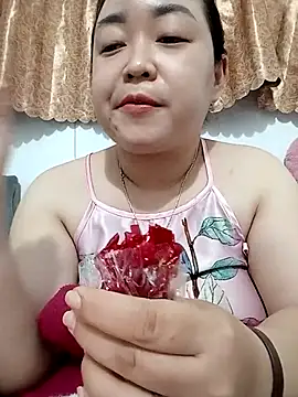 VyOanh2K online show from September 17, 3:21 pm