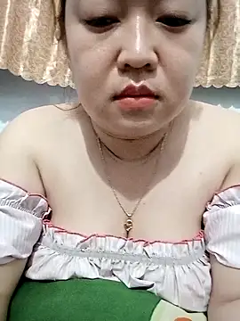 VyOanh2K online show from November 9, 5:09 pm