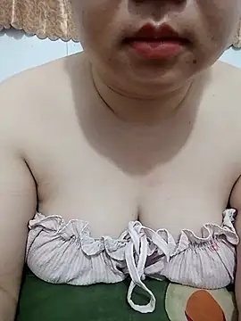 VyOanh2K online show from June 12, 5:21 pm