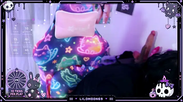 LiloMoon69 online show from July 30, 9:43 am