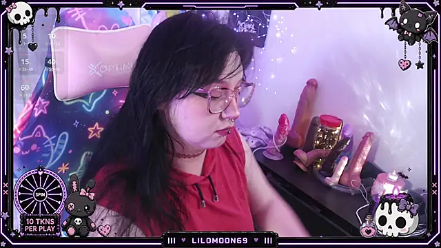 LiloMoon69 online show from June 14, 8:26 am