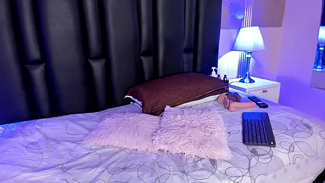 Milf meli online show from July 8, 7:38 pm