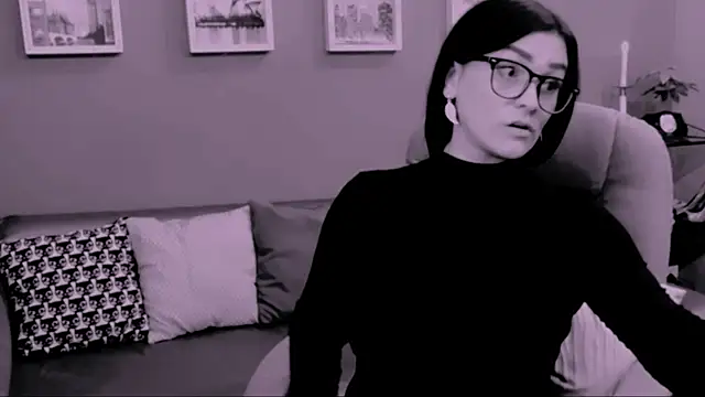 ChantalLion online show from October 30, 12:35 am