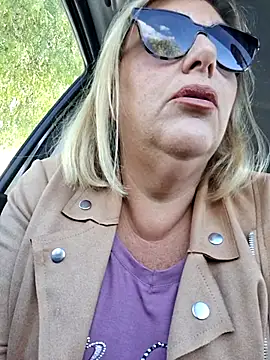 VenusAlpha online show from October 6, 2:01 pm