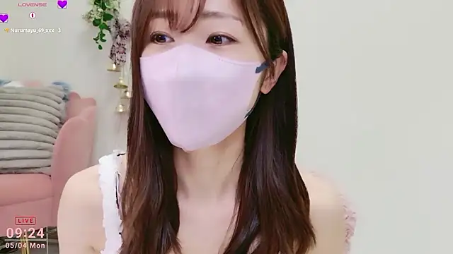 meg 0901 online show from May 4, 12:25 am