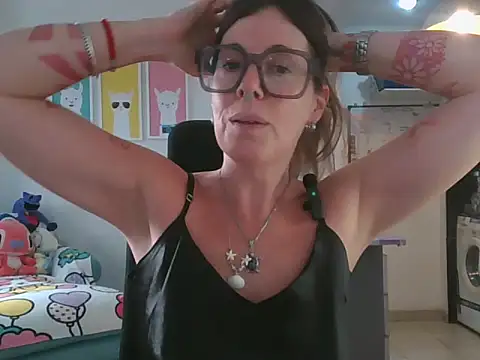 Calentandote online show from April 12, 7:27 pm