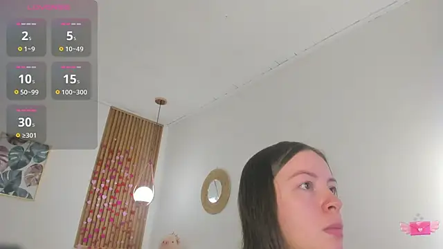 TiffanyWright online show from July 23, 2:25 pm