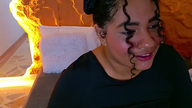 Annie-Wolf online show from March 4, 8:26 pm