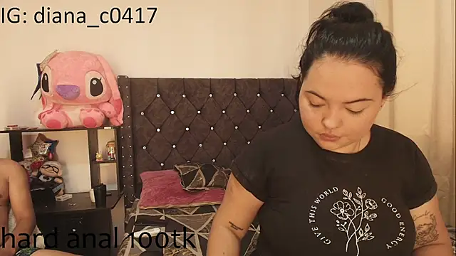 leoytessa 10 online show from November 19, 1:33 pm